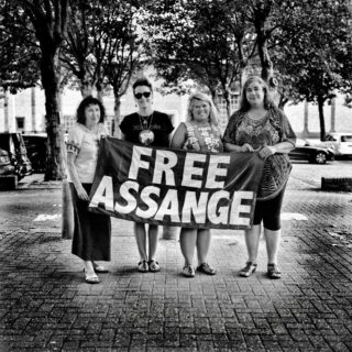 Committee to defend Julian Assange